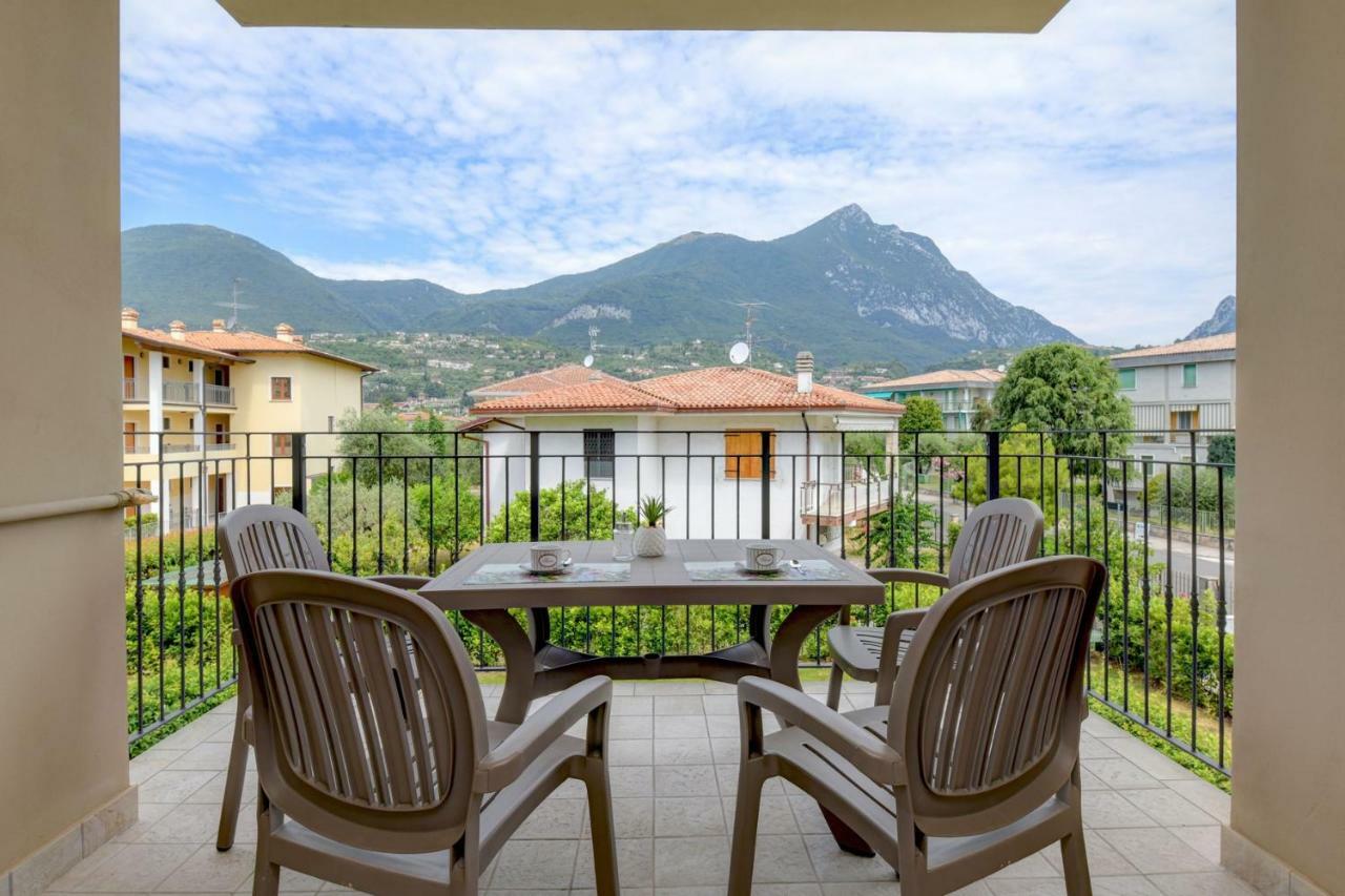 Corte Fasanella - Apartment Lilla Toscolano Maderno Exterior photo