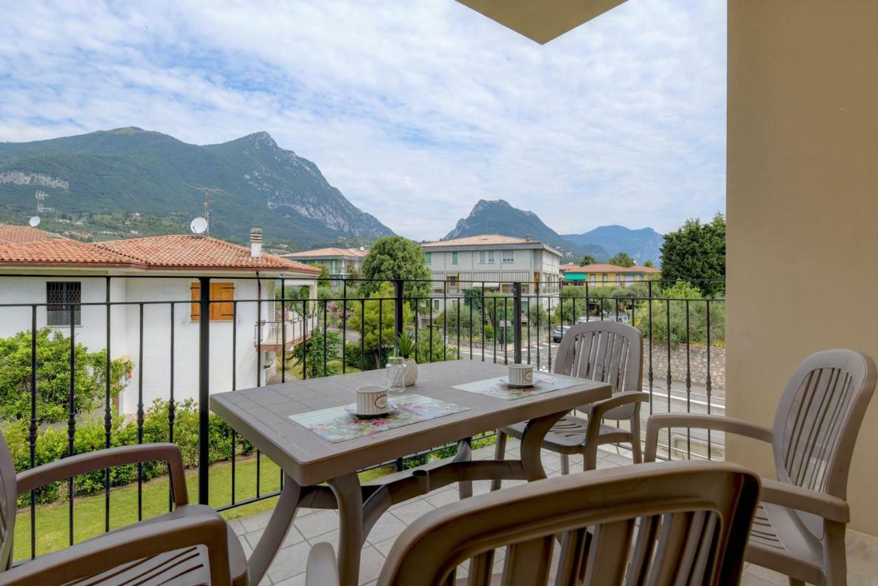 Corte Fasanella - Apartment Lilla Toscolano Maderno Exterior photo